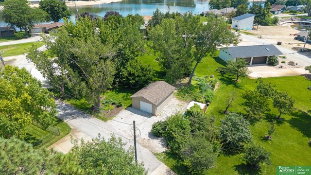 17310 Micky Drive, Bellevue, NE 68123