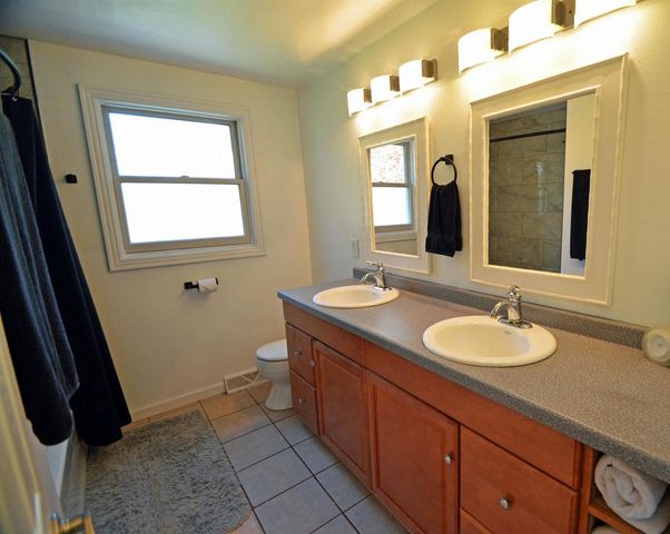 455 ALPINE DRIVE, Green Bay, WI 54302