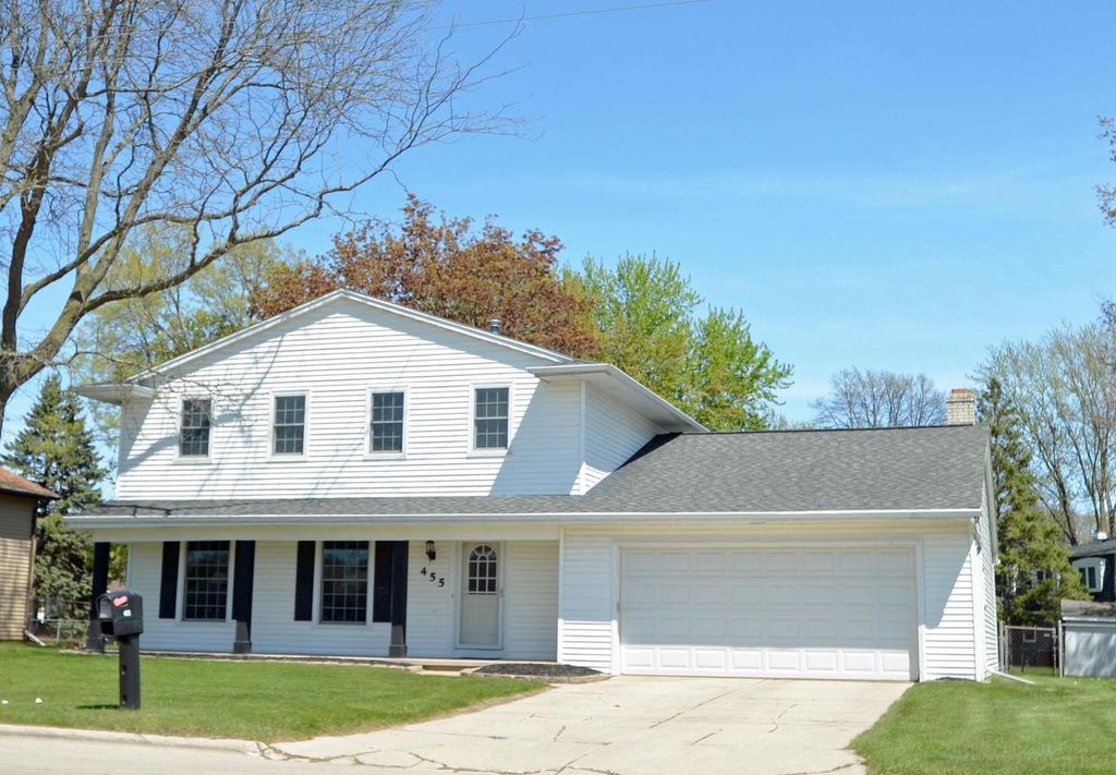 455 ALPINE DRIVE, Green Bay, WI 54302
