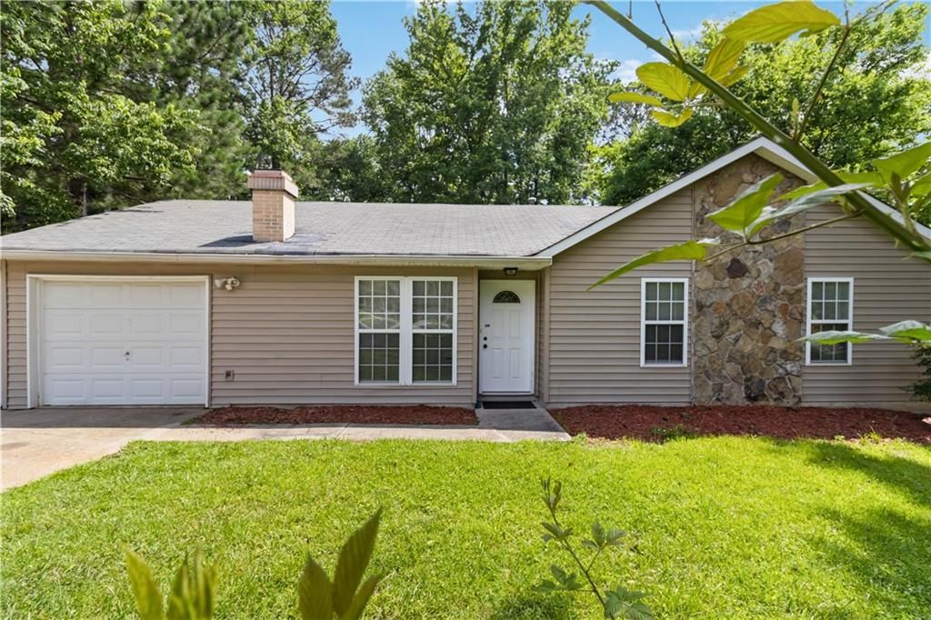 924 Sweetwater Circle, Lawrenceville, GA 30044