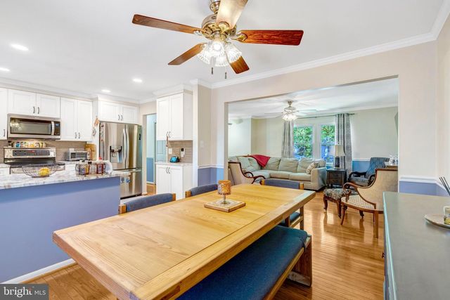 9231 LANDGREEN ST, Manassas, VA 20110