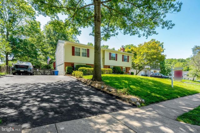 9231 LANDGREEN ST, Manassas, VA 20110