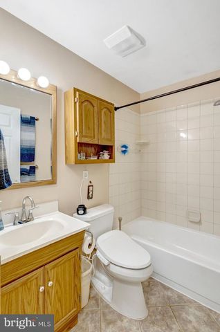 9231 LANDGREEN ST, Manassas, VA 20110