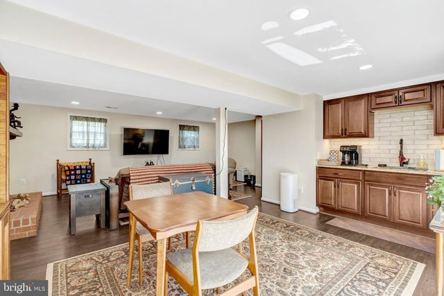 9231 LANDGREEN ST, Manassas, VA 20110