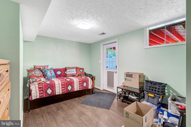 9231 LANDGREEN ST, Manassas, VA 20110