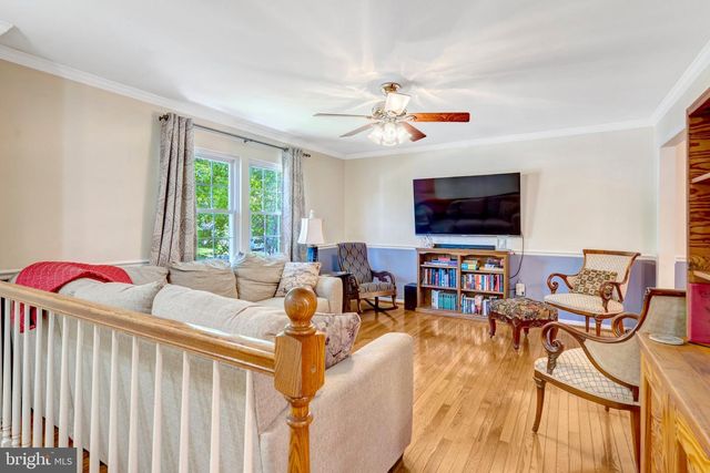 9231 LANDGREEN ST, Manassas, VA 20110