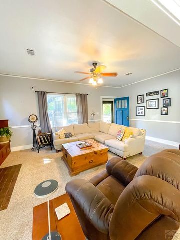 809 Belleview Ave, La Junta, CO 81050