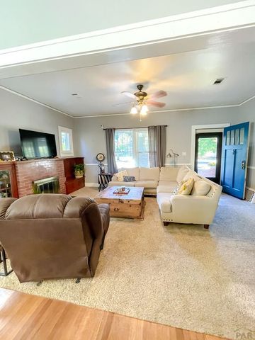 809 Belleview Ave, La Junta, CO 81050