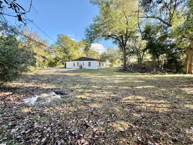 1305 Flower Drive, Panama City, FL 32401