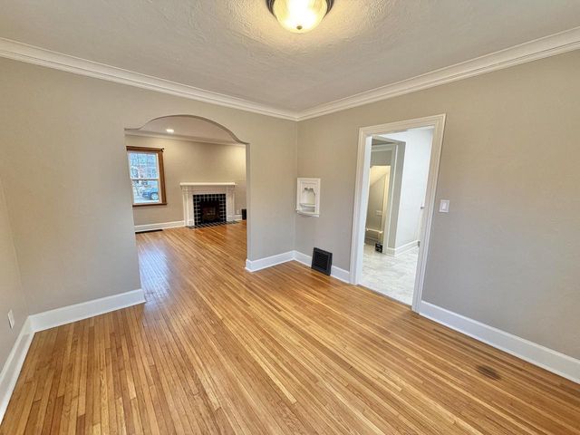 1221 Grace STREET, Janesville, WI 53545