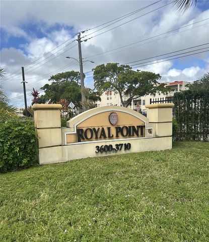 3600 NW 21st St 101, Lauderdale Lakes, FL 33311