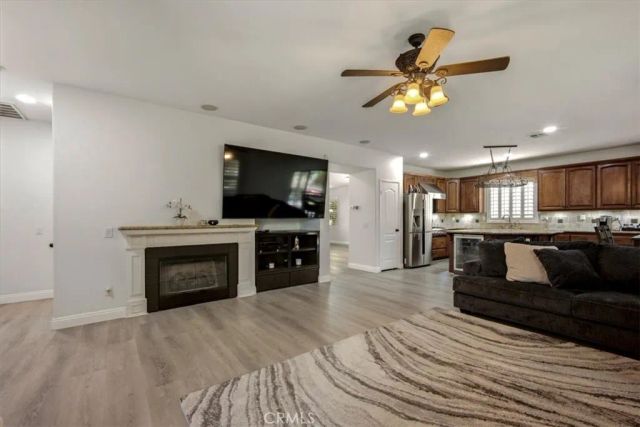 19029 Weathervane Pl., Riverside, CA 92508