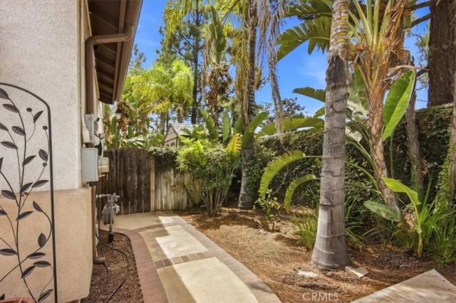 19029 Weathervane Pl., Riverside, CA 92508