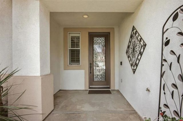 19029 Weathervane Pl., Riverside, CA 92508