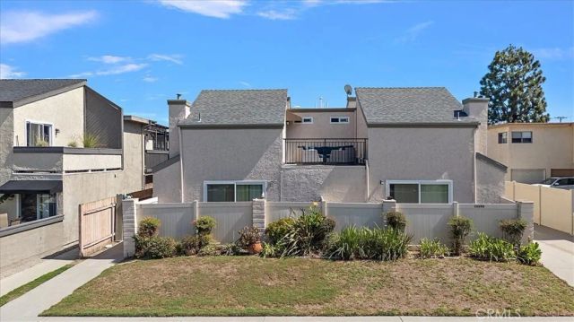 16692 Dolores, Huntington Beach, CA 92649