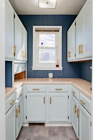 1348 6th Street S, Fargo, ND 58103