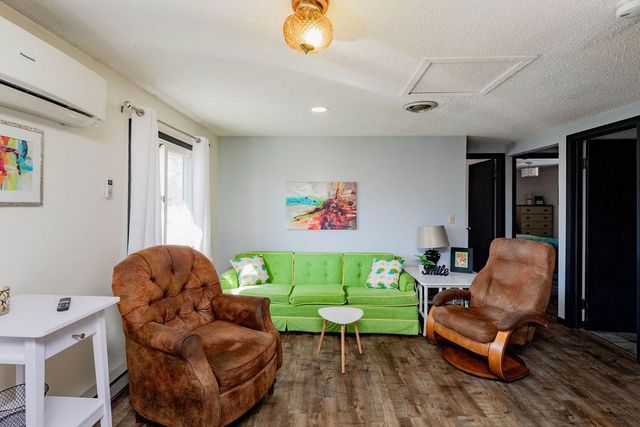 1348 6th Street S, Fargo, ND 58103