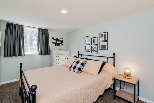 1348 6th Street S, Fargo, ND 58103