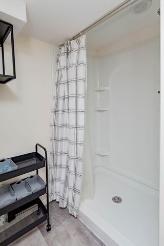 1348 6th Street S, Fargo, ND 58103