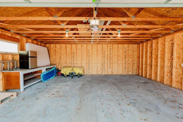 1348 6th Street S, Fargo, ND 58103