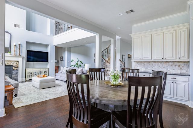 27706 Wimberly Falls Lane, Fulshear, TX 77441