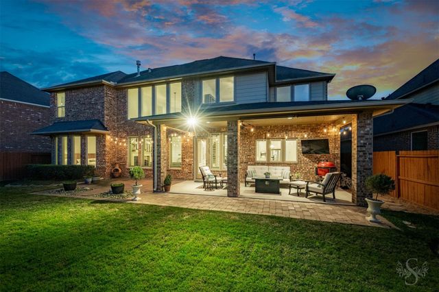 27706 Wimberly Falls Lane, Fulshear, TX 77441