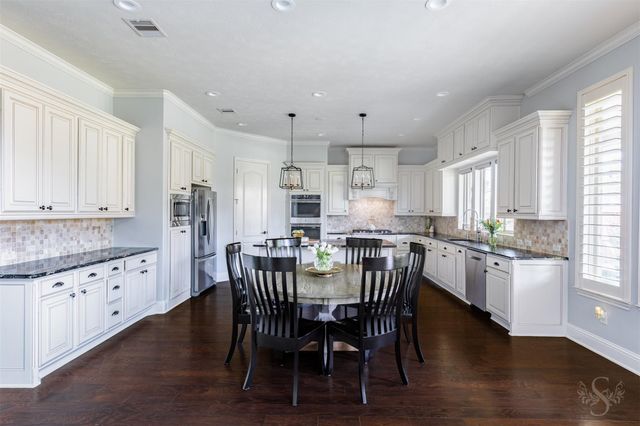 27706 Wimberly Falls Lane, Fulshear, TX 77441