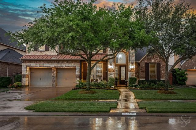 27706 Wimberly Falls Lane, Fulshear, TX 77441