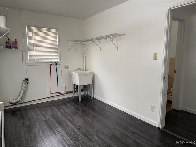 674 79th Street, Niagara Falls, NY 14304