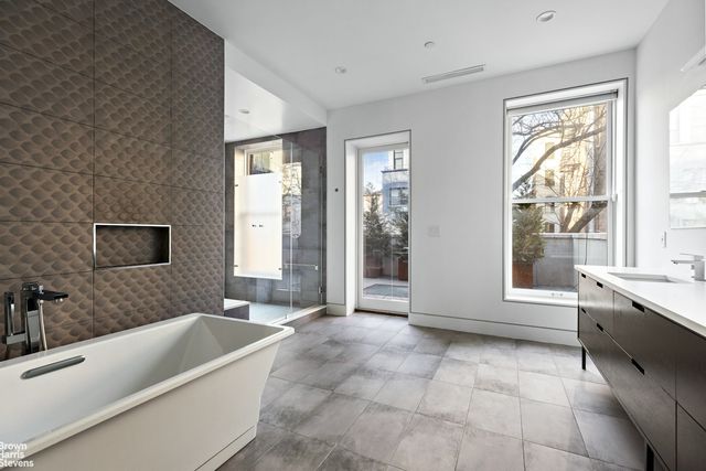 49 E 126TH Street, New York City, NY 10035