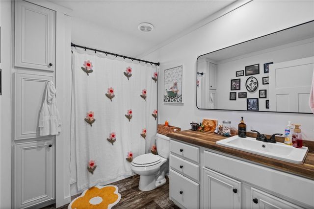 22083 Leonard Ranch Road, Gravette, AR 72736