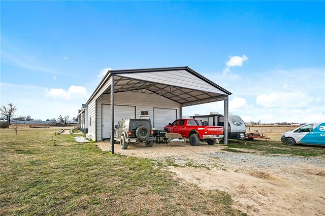 22083 Leonard Ranch Road, Gravette, AR 72736