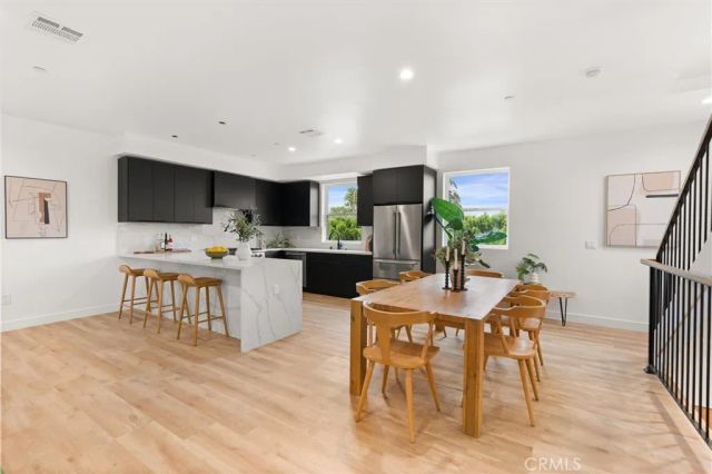 6051 N Tujunga Avenue, North Hollywood, CA 91606