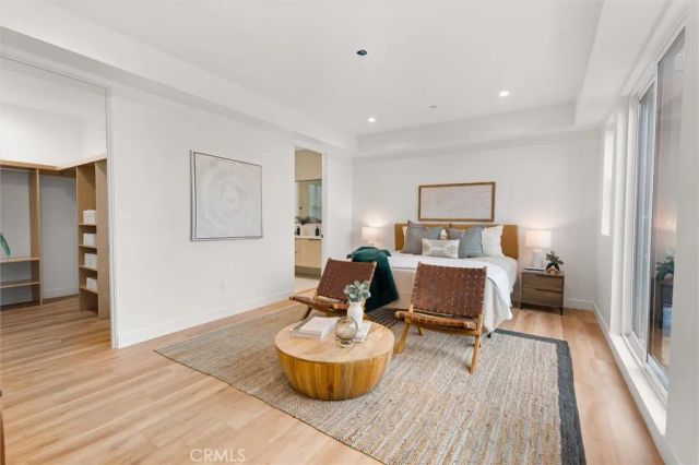 6051 N Tujunga Avenue, North Hollywood, CA 91606