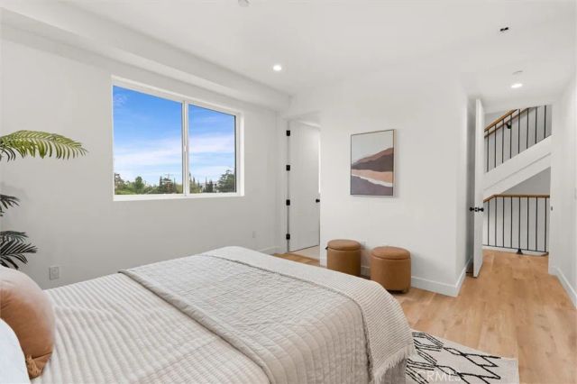 6051 N Tujunga Avenue, North Hollywood, CA 91606