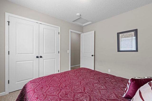 9260 26th Street NE, Saint Michael, MN 55376