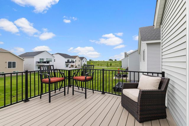 9260 26th Street NE, Saint Michael, MN 55376