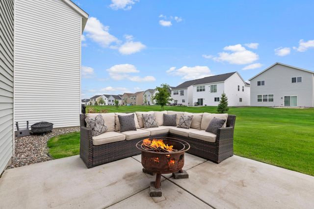 9260 26th Street NE, Saint Michael, MN 55376