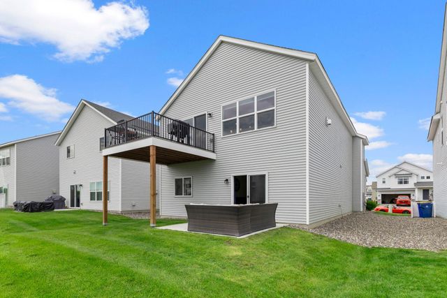 9260 26th Street NE, Saint Michael, MN 55376