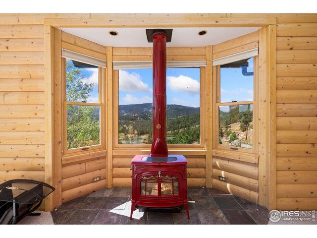 965 Stone Mountain Ranch Rd, Loveland, CO 80537