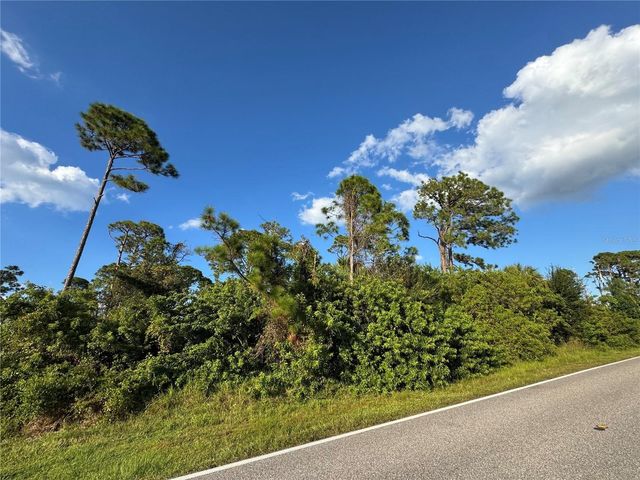 18082 WINTERGARDEN AVENUE, Port Charlotte, FL 33948