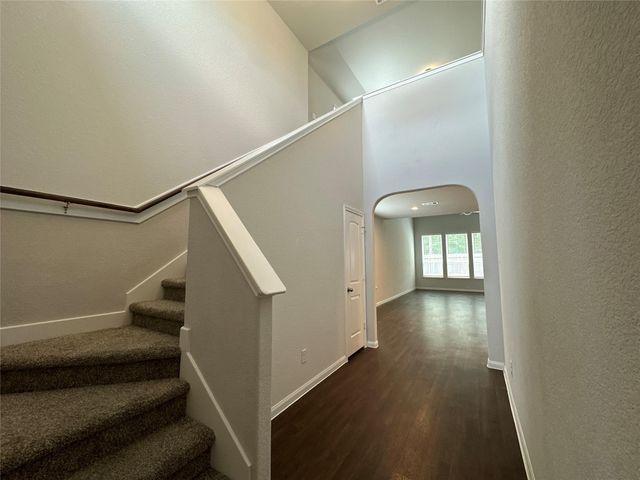 2611 Hoffman Lane, Conroe, TX 77304