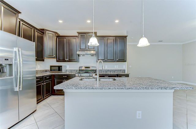 2281 LIVORNO WAY, Land O Lakes, FL 34639