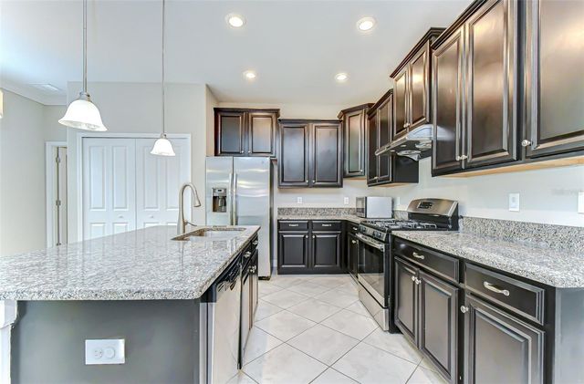 2281 LIVORNO WAY, Land O Lakes, FL 34639