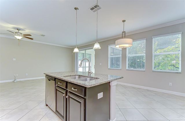 2281 LIVORNO WAY, Land O Lakes, FL 34639