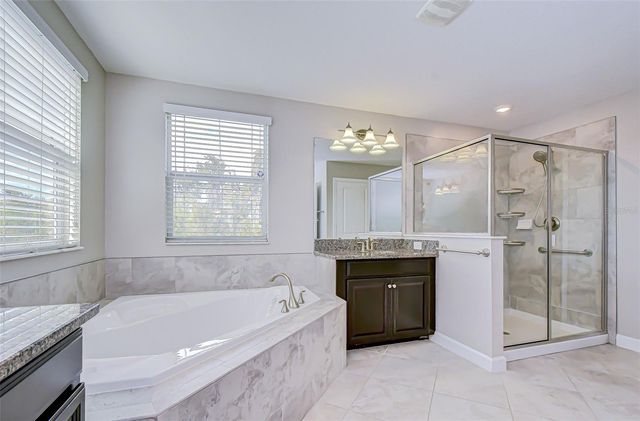 2281 LIVORNO WAY, Land O Lakes, FL 34639