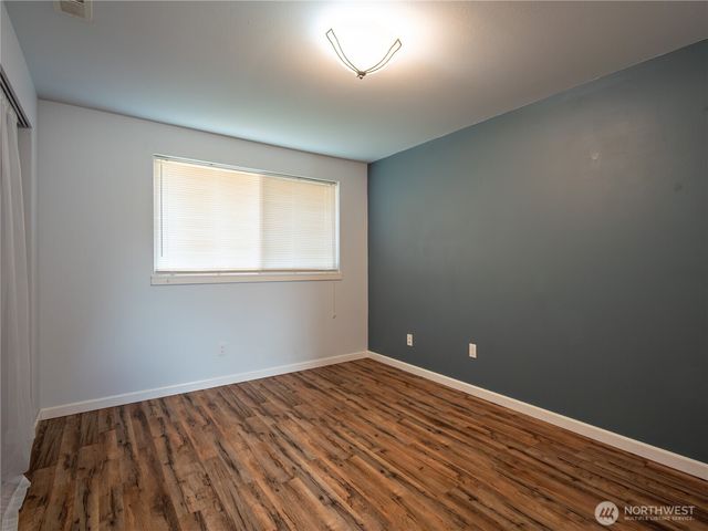 12510 109th Avenue Ct E, Puyallup, WA 98374