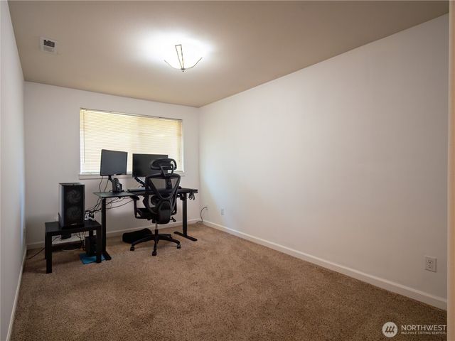 12510 109th Avenue Ct E, Puyallup, WA 98374