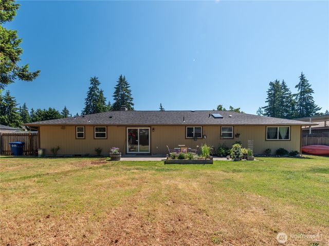 12510 109th Avenue Ct E, Puyallup, WA 98374