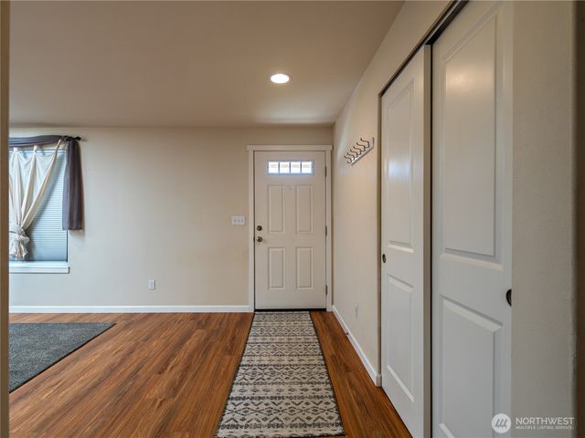 12510 109th Avenue Ct E, Puyallup, WA 98374